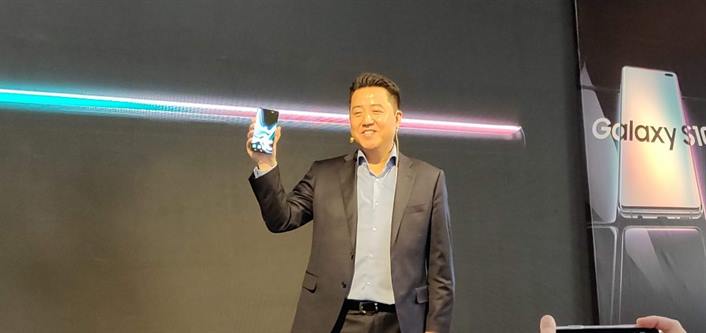 Samsung S10 Launch